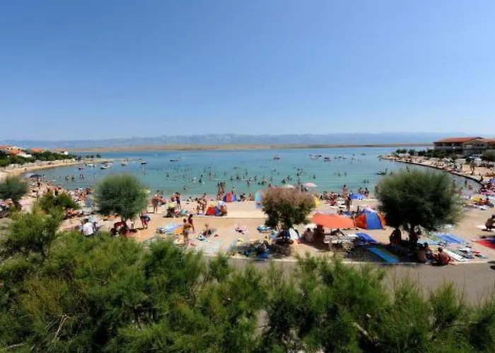 Mit Blick Auf Wasser By Interhome Vir